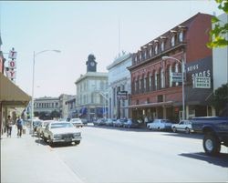 100 block of Petaluma Boulevard North, Petaluma, California, 1986