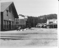 Main Street, Calistoga, looking west