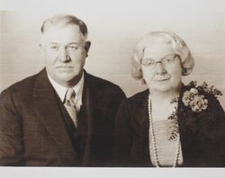 Portrait of Aaron H. Barnes and wife Eunice Daisy (Urton) Barnes