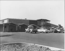 Exterior views of Boulevard Bowl, Petaluma, California, 1961