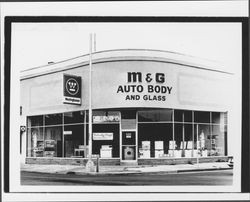 M & G Auto Body and Glass, Petaluma, California, 1958