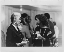 Helen Putnam with attendees and staff of the California Cities Conference, San Diego, California, Oct. 1976