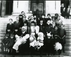 Twins and more twins on the steps of the Courthouse