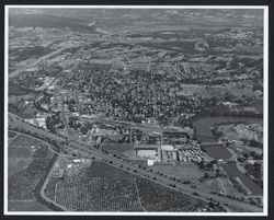 Healdsburg looking north--aerial view