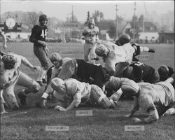 Leghorns beat Santa Cruz Seahawks 33-6, Petaluma, California, 1950