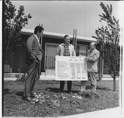 Sonoma County Citizens for a Choice in Housing press conference, Santa Rosa , California, 1971