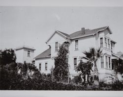 Fred L. Volkerts home in Petaluma, California, 1930s