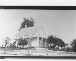 Unidentified Petaluma, California city houses, about 1910