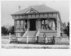 Metzger House at 216 Tenth Street, Santa Rosa, California, about 1888