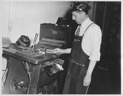 Walt Holman, Linotype operator at the Petaluma Argus-Courier, Petaluma, California, about 1955