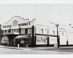 Pacific Market, Petaluma, California, about 1954