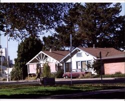 House at 215-217 Petaluma Blvd. South, Petaluma, California, Sept. 25, 2001