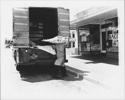 United Packing Co. delivering meat to Lonnie Nichols Lockers, Petaluma, California, 1949