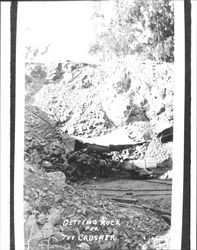 Getting rock for the crusher, Petaluma, California, 1915