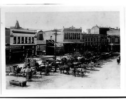 Horse parking on Main Street near B, Petaluma, California, 1908