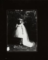 Queen Julia, Rose Carnival, May 10-13, 1917 — Calisphere