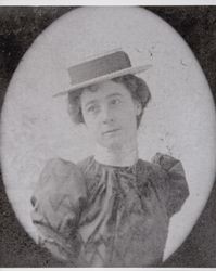 Portrait of an unidentified young woman of the Akers family, about 1890