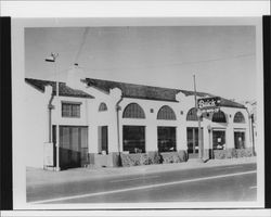 Niles Auto Co.--Buick sales and service, Petaluma, California, 1947