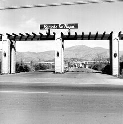 Entrance to Rancho de Napa Mobile Home Estates, Yountville, California, about 1971