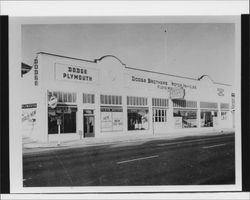 Floyd Motors, Petaluma, California, 1947