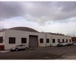 Second Street view of the Auto World Building at 115 Petaluma Blvd. South, Petaluma, California, Sept. 25, 2001