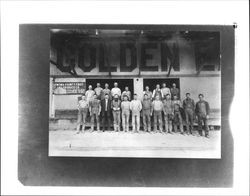 Workers at Golden Eagle Milling Company, Petaluma, California, ca 1910