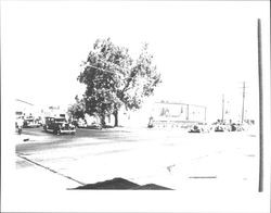 Intersection of 4th and D Streets, Petaluma, California, 1939