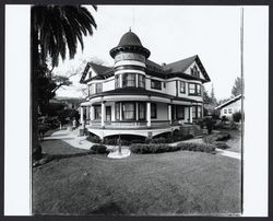 House at 3175 Petaluma Boulevard North