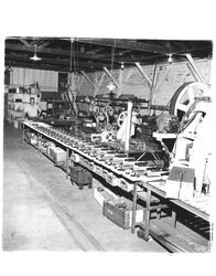 Assembly line at Sunset Line and Twine, Petaluma, California, about 1950