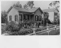 Metzger House on Fifth Street, Santa Rosa, California, about 1880