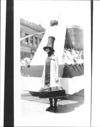 Floats in the 1935 Fourth of July parade, Petaluma, California, 1935