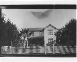 Unidentified Petaluma, California city houses, about 1910