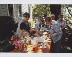 Petaluma Museum docent luncheon at the Riddle home, 416 G Street, Petaluma, California, June 18, 2002