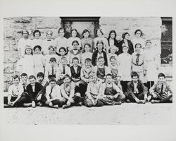 Unidentified class at Healdsburg Grammar School