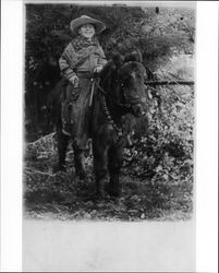 Lincoln "Neil" Medley seat a top a pony, Petaluma, California, about 1926