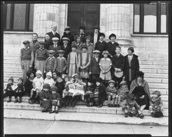 Twins and more twins on the steps of the Courthouse