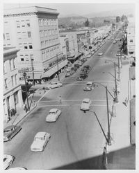 Fourth Street looking east at Mendocino Avenue