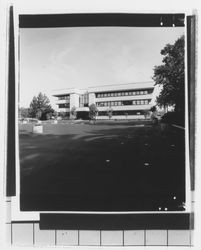 Medical building at 1111 Sonoma Avenue, Santa Rosa, California, 1982