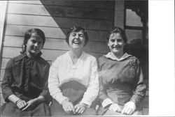 Lena Gonnella Flannery and Dosola Paladini Bartolomei and Irene Gonnella Speckter