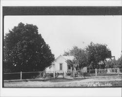 Residence of S.J. McGaughey, Petaluma?, California, about 1908