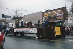 Bank of Sonoma County float in the 1976 Sebastopol Apple Blossom Parade, Apr 5, 1976