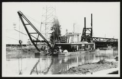 Petaluma River dredgers