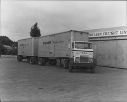 Nielsen Freight Lines semi-truck, Petaluma, California, 1958