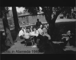 Nissen family picnic in Alameda, California, 1940