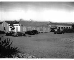 Kresky Manufacturing Company, Petaluma, California, about 1943