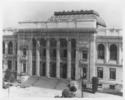 Refurbishing the exterior of the County Courthouse