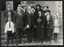 Charles R. Drake and Joyce Vernon Drake posed in front of the Santa Rosa Christian Church with church members, 575 Ross Street, Santa Rosa, California, November 1922