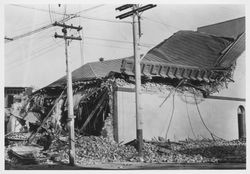 Earthquake damage to the Odd Fellows Hall, Healdsburg