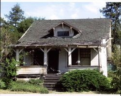 Thomas House, located at 314 Bodega Avenue, Petaluma, California, Apr. 19, 2006