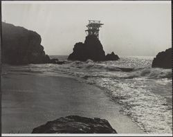 Remains of Wave Motor machinery at Cliff House, 680 Point Lobos Avenue, San Francisco, California, 1920s